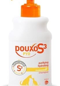 DOUXO S3 PYO Antibacterial and Antifungal Dog and Cat Shampoo - Hypoallergenic Fragrance - Veterinary Recommended and Clinically Proven - Created with dermatologists - Safe Skincare Selection - 200ml